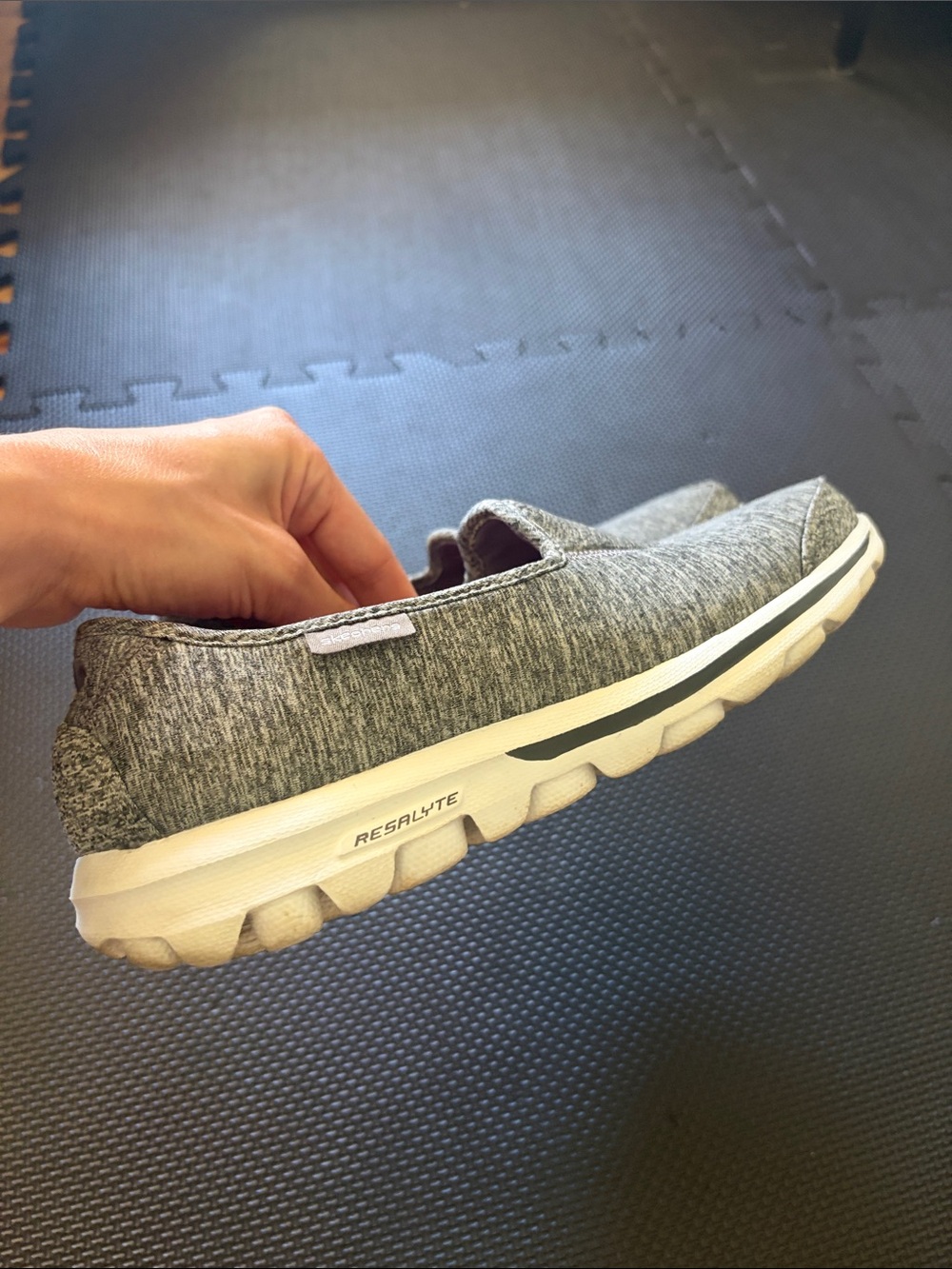 Women’s 8.5 Skechers Slip-On Loafer in Heather Gray with White Sole